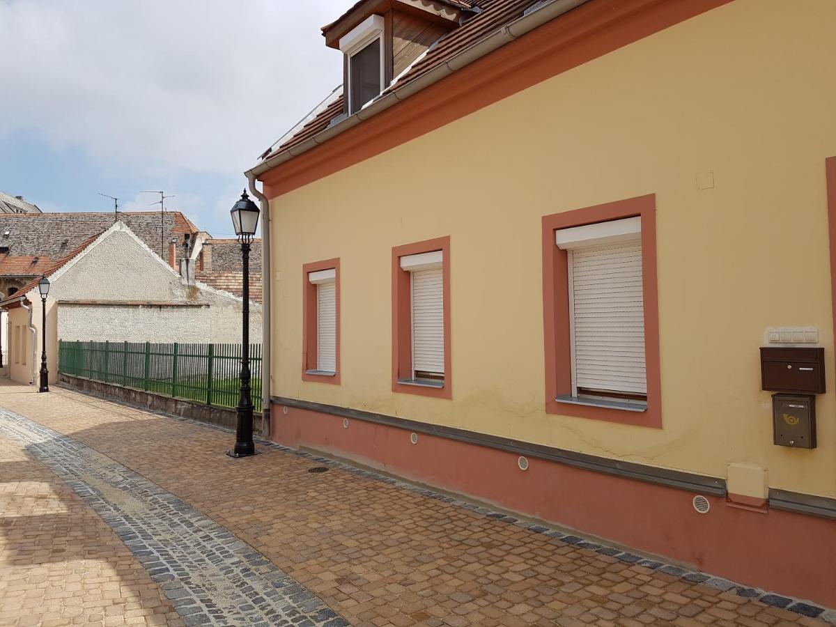 Apartman Kaszás Central - B&B