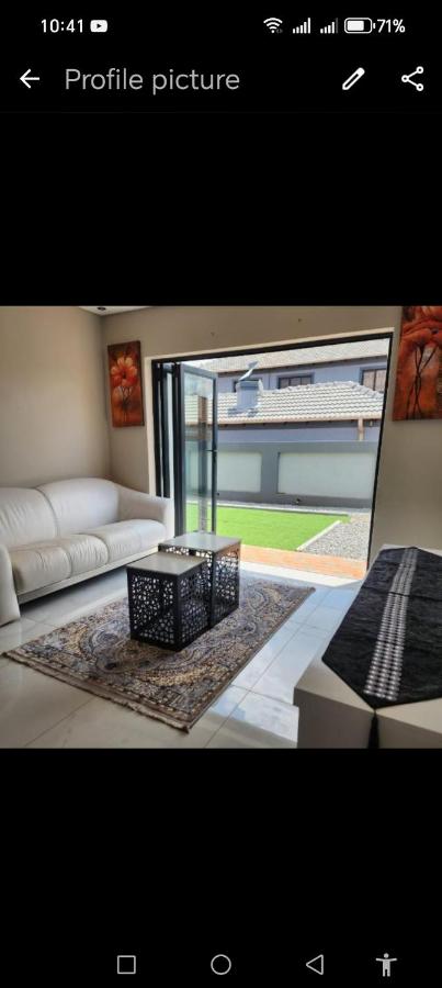 Ee40Yethu - B&B Pretoria