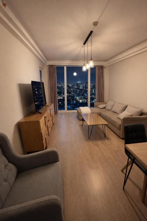 Sky City Divali Apartment - Chambres d’hôtes Skopje