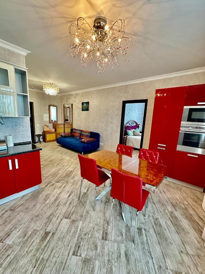 Апартаменти Віталія Скакуна 25 - B&B Kyiv