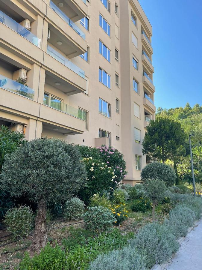Status-M apartments 98 - B&B Bečići