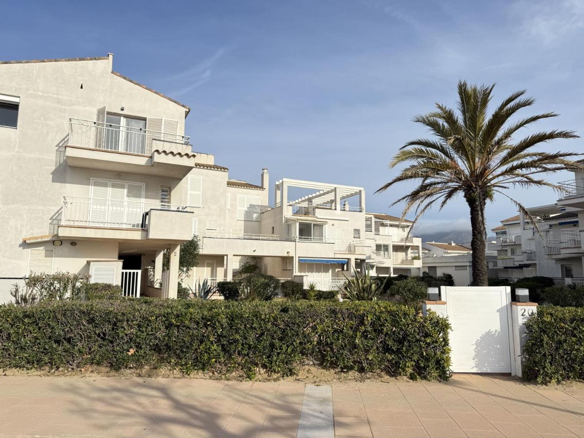 Agi Residencial Roses - B&B Roses