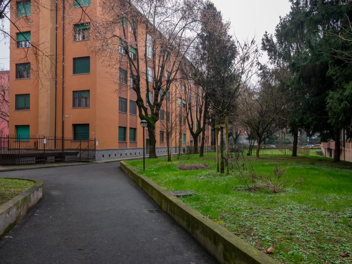 I-Host Apartment - Montemartini 4 - B&B Milan