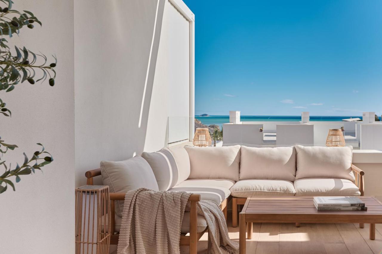Playa Paraiso Beachfront Apartment - by Welcomely - B&B Villajoyosa