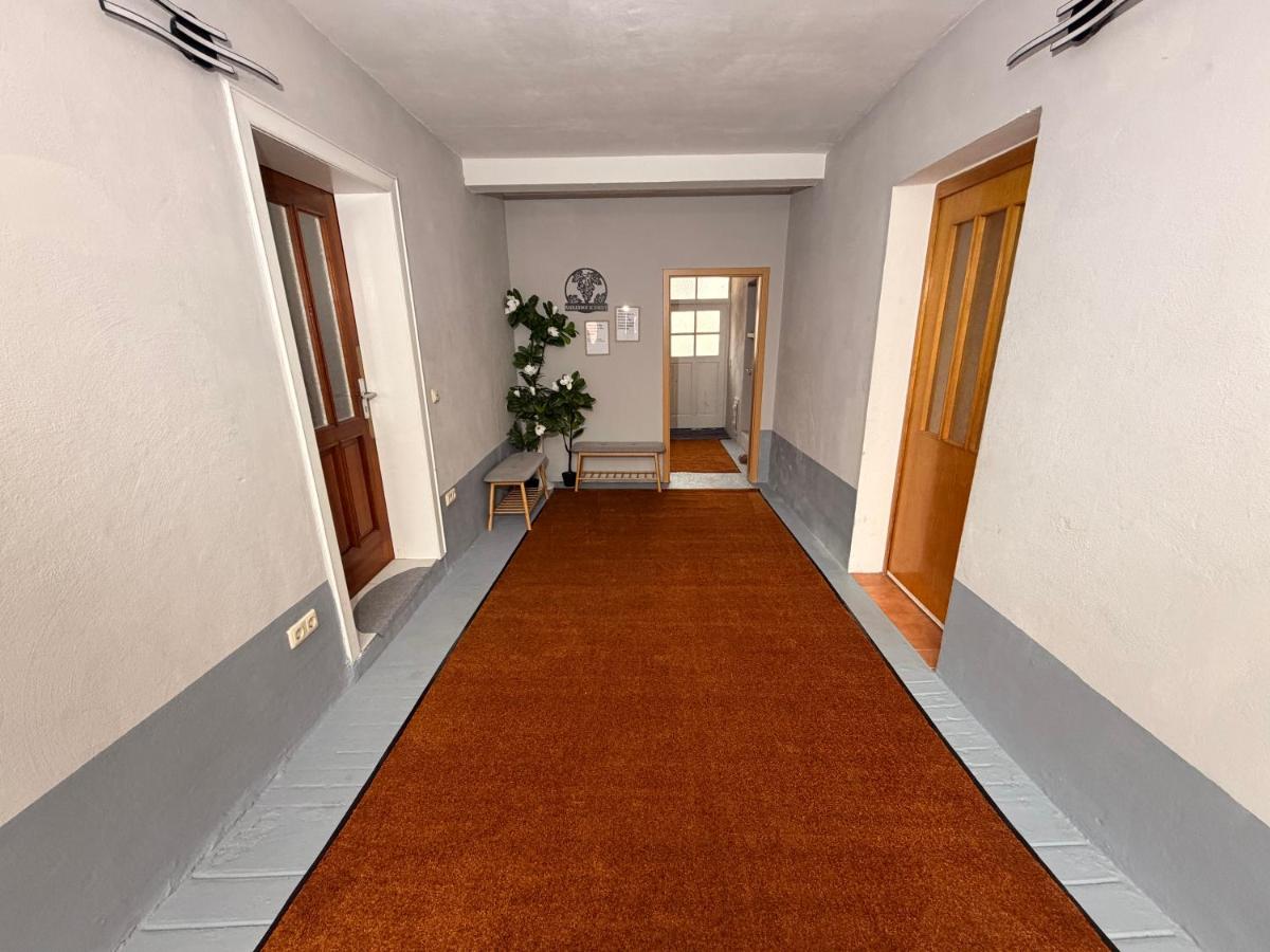 Großzügiges Haus in Moselnähe - Chambres d’hôtes Neumagen-Dhron