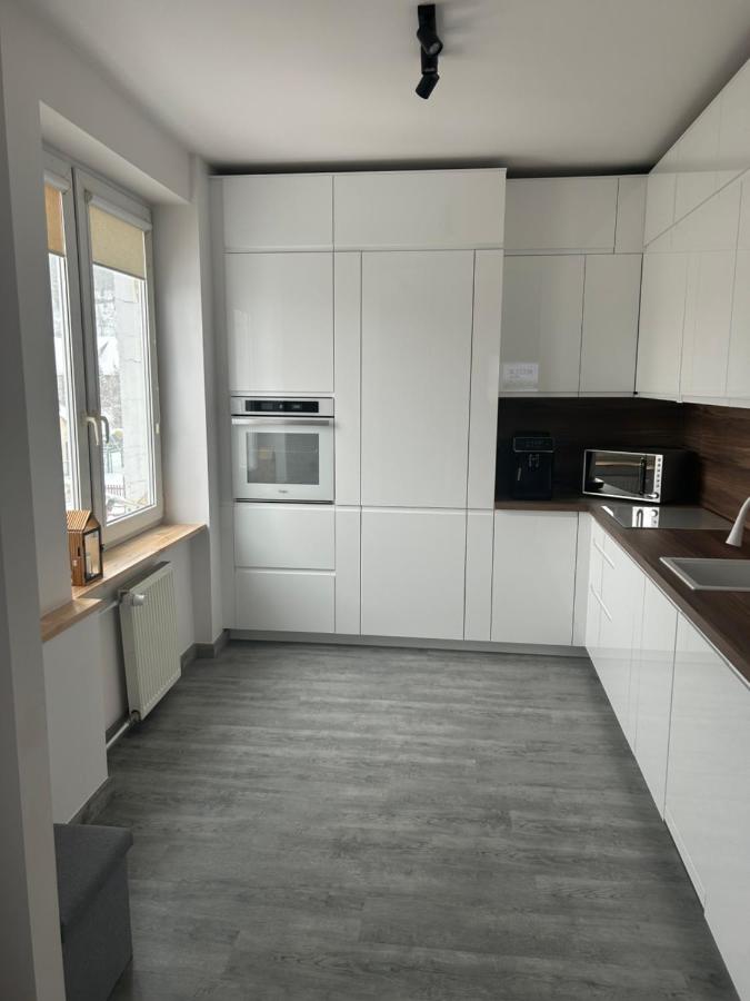 Apartament Wiolety Gdynia - Bed and Breakfast Gdynia