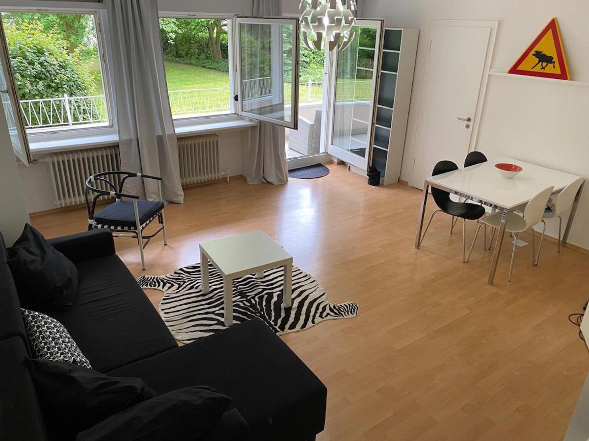Central Urban apartement with Terrace & Gardenview - Ferienwohnung Düsseldorf