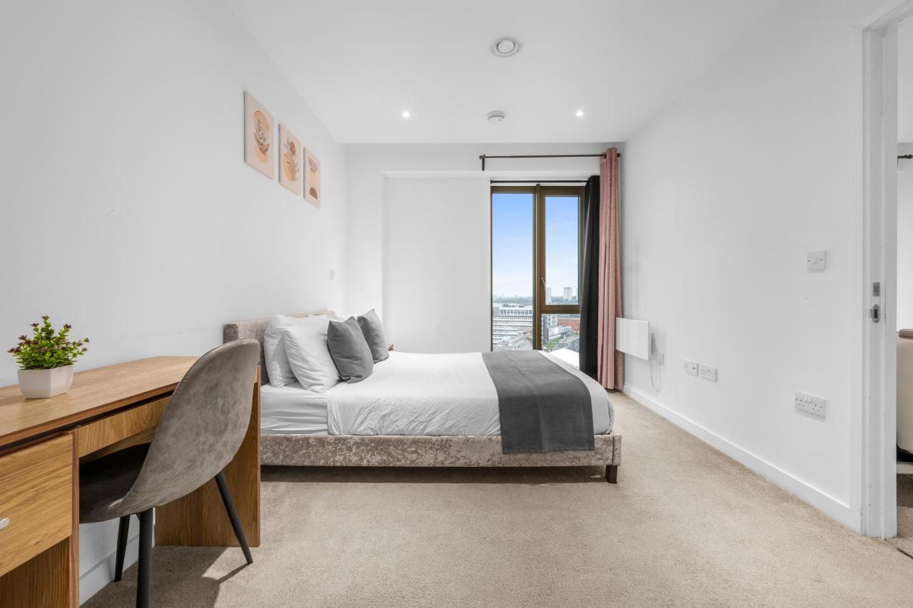 Manchester city centre 2 bedroom luxury apartment - Chambres d'hôtes Manchester