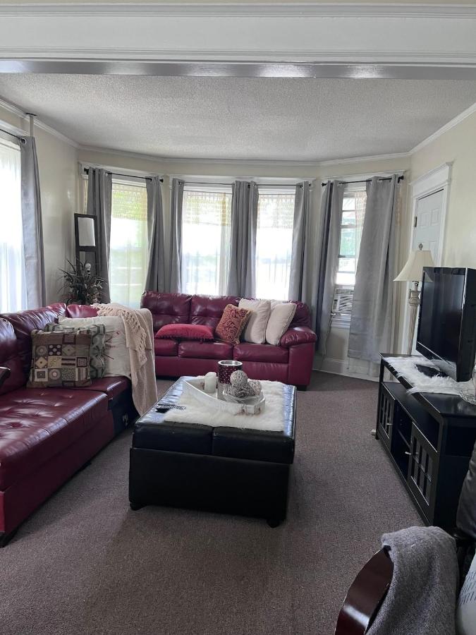 Eden's Cozy Oasis - B&B Windsor