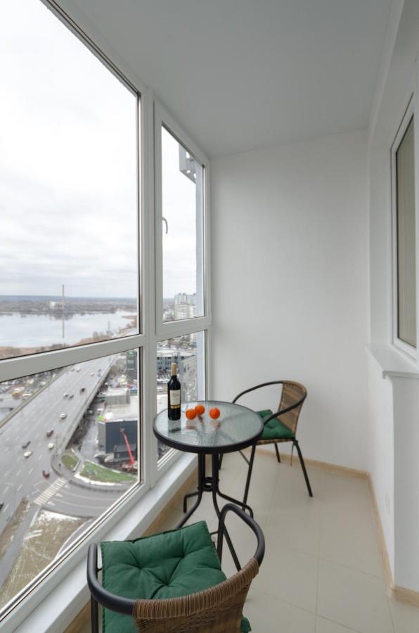 Ліфт, Вода, Опалення Працює Завжди! Панорамний Краєвид - B&B Kyiv