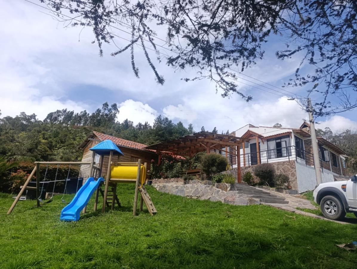 Cabaña Campestre Montreal - B&B Paipa