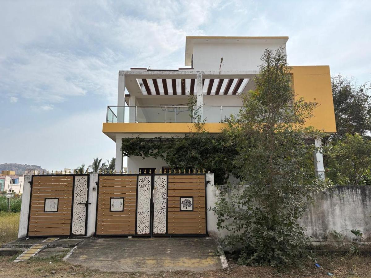 SHI's Urban Escape 3BHK Villa - Salem - B&B Salem