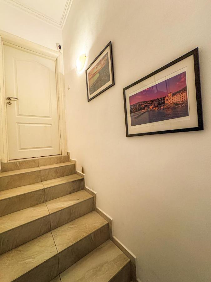 Kakavanen’s Sea View apartment - B&B Baltchik