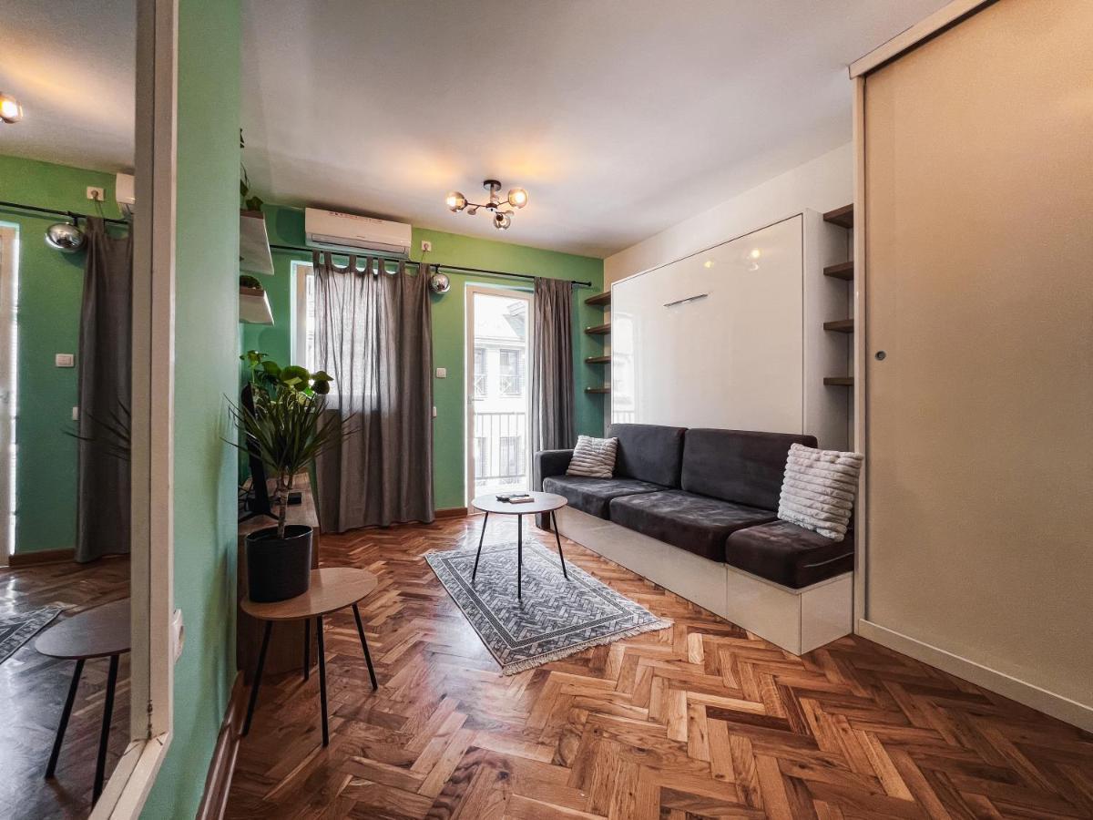 Hidden Apartment City Center - Ferienwohnung Novi Sad