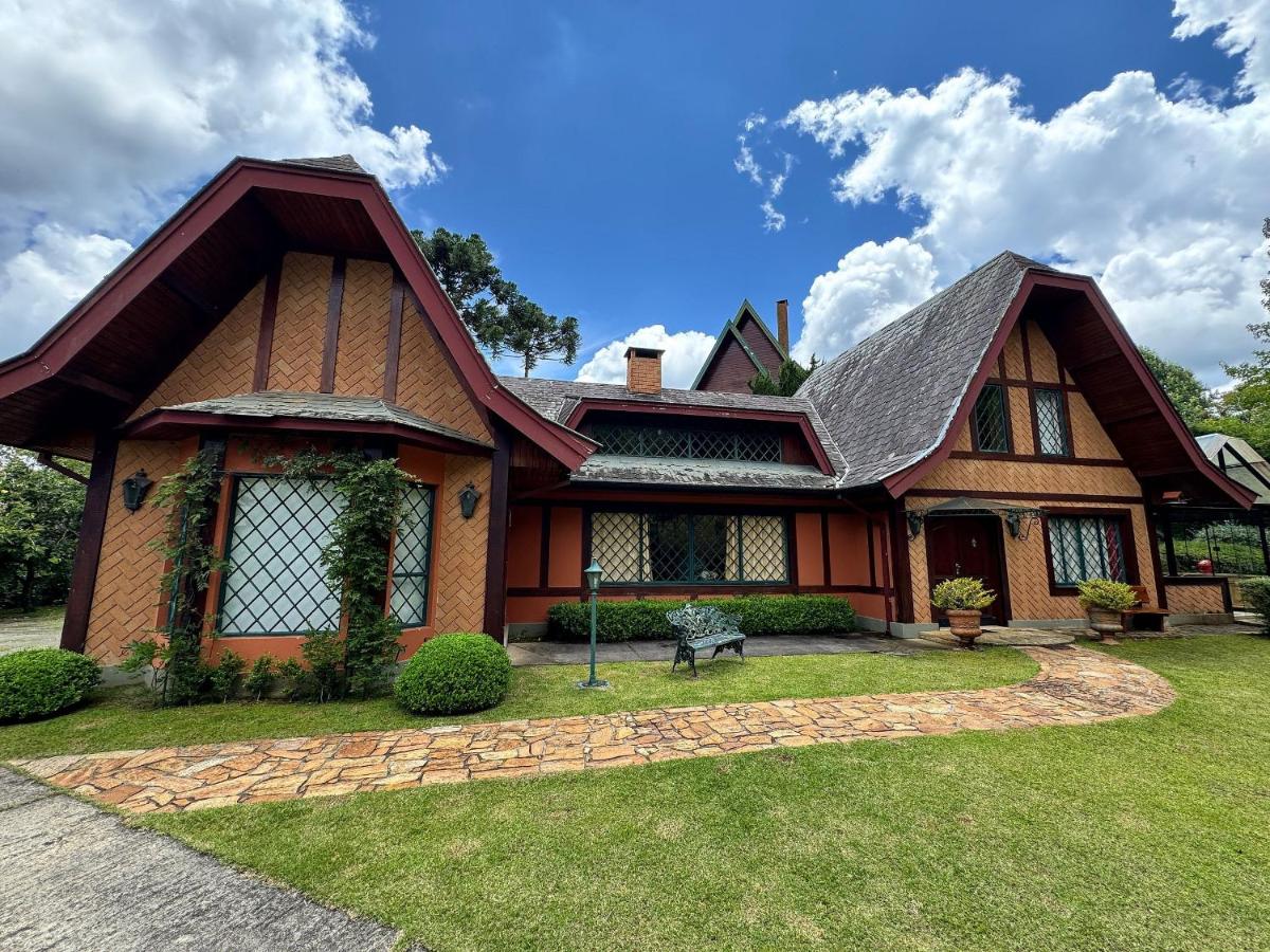 Casa Véu da Noiva - Chambres d'hôtes Campos do Jordão