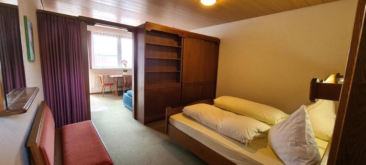 Appartement Klausenhof mit schönem Balkon - Pension Hauber - Chambres d'hôtes Herrischried