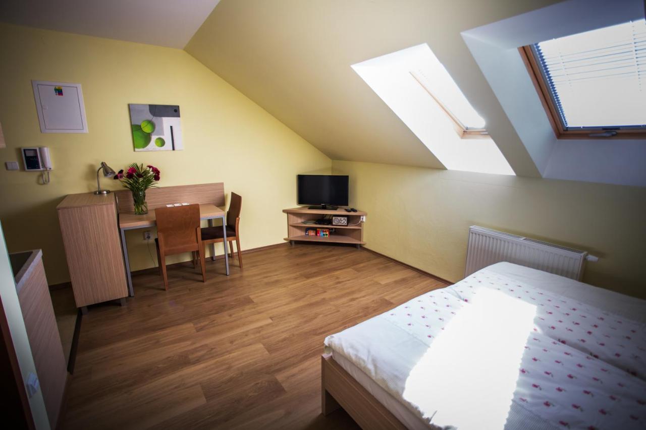 Studio (2 Erwachsene)