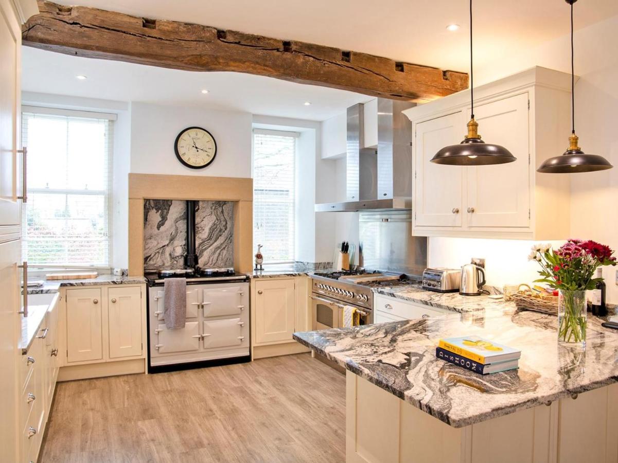 7 Bed in Buxton oc-93808 - B&B Tideswell