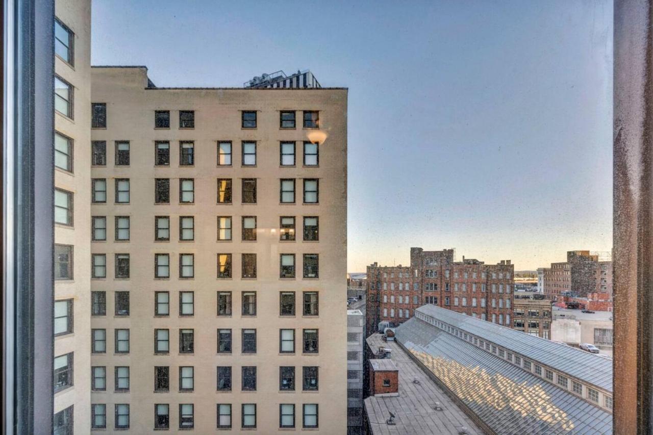 Luxury 2 Bedroom Loft in Heart of Downtown | Gym - Ferienwohnung Cleveland