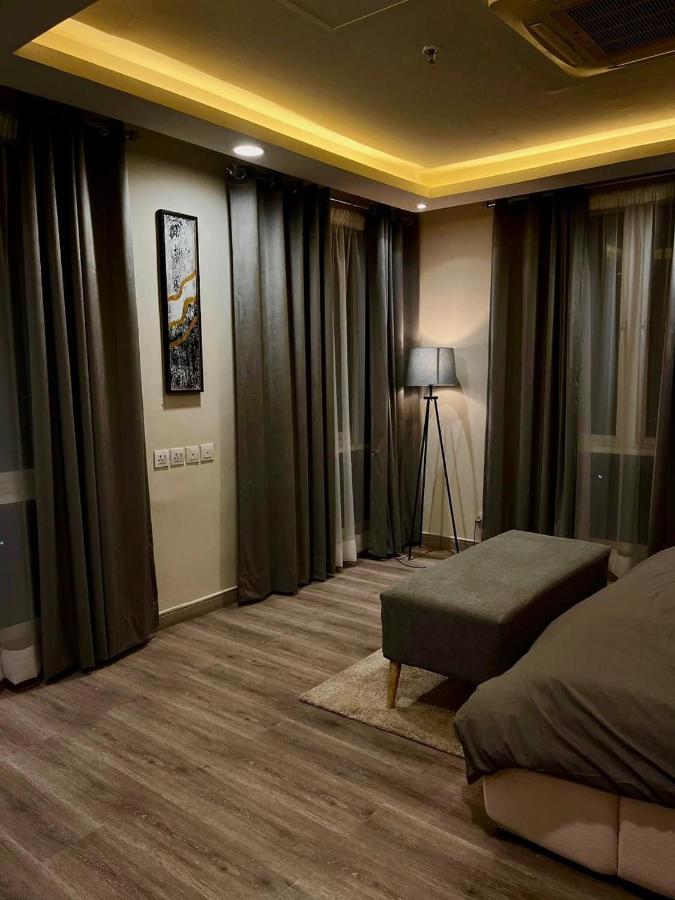 Goldcrest Apartment Lahore - B&B Lahore