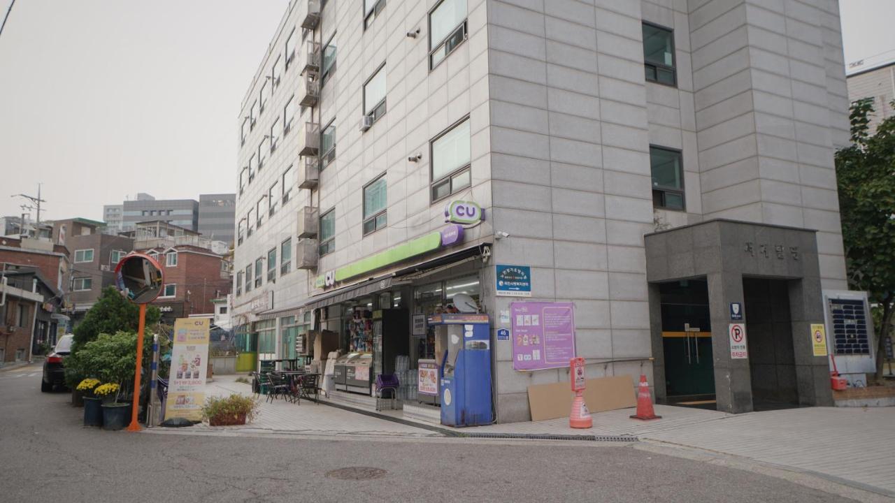 5 min to Seoul station, 1Beds, 1Baths - Stay85 - B&B Seúl