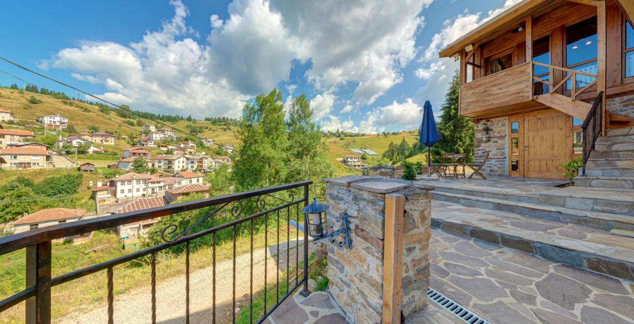 Къща за гости "Панорама" Проглед - B&B Smolyan