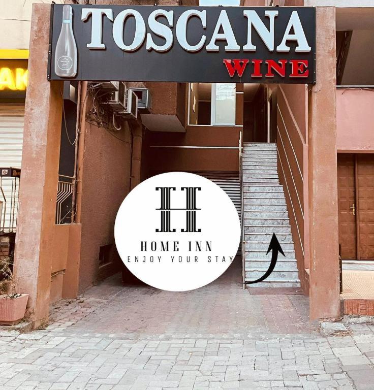 Home Inn Apartment 2 near City Center - B&B Tirana