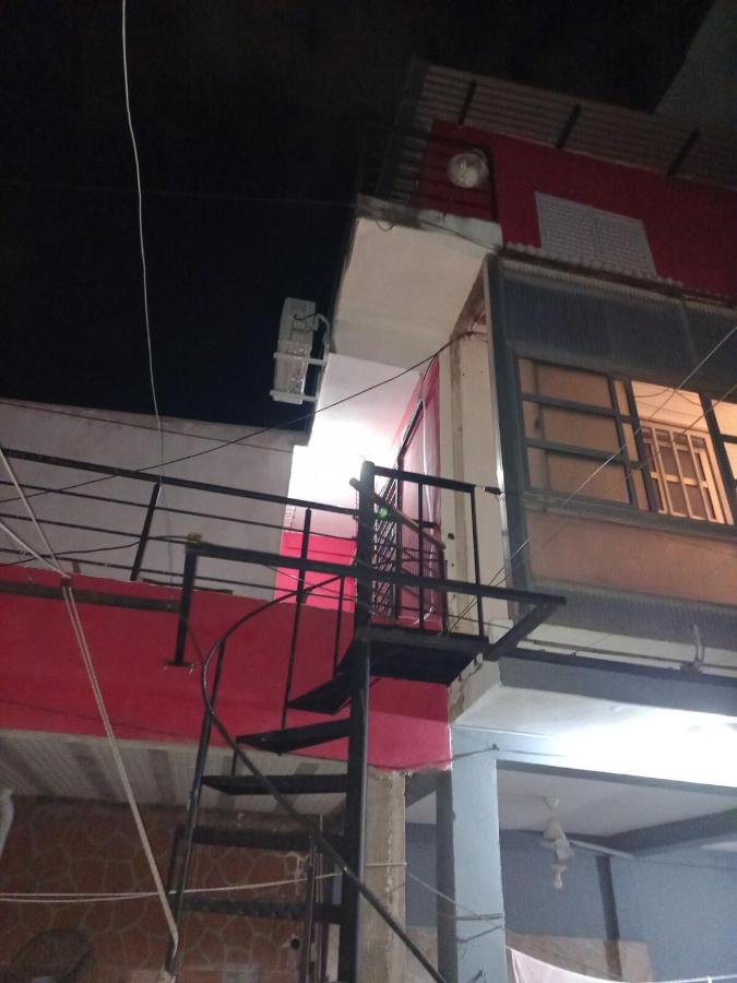 Departamento Tipo Loft 1er Piso Cerca de la Playa y Costanera Ideal para descanso o trabajo - Chambres d'hôtes Corrientes