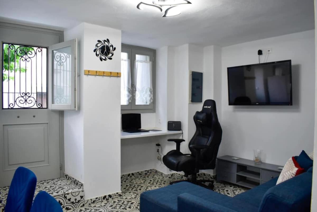 Stella's House - B&B Skopelos Town