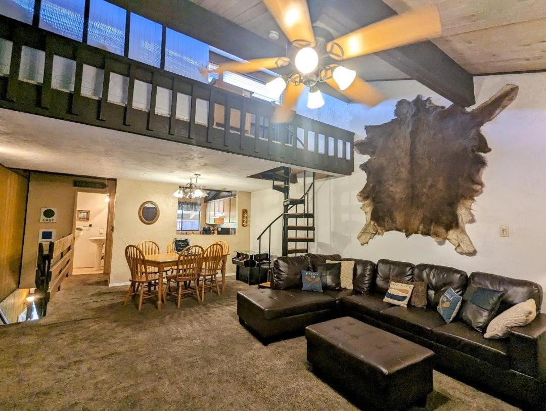 Snow Summit Townhouse Unit 14 - Chambres d'hôtes Big Bear Lake