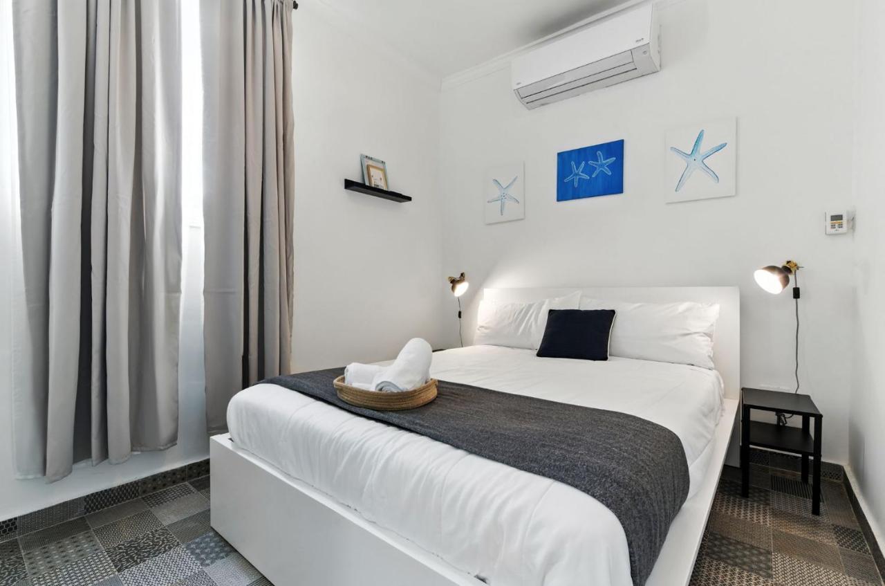 Puerto Rico Gem 2BR Walk to Beach Wi-Fi - B&B San Juan