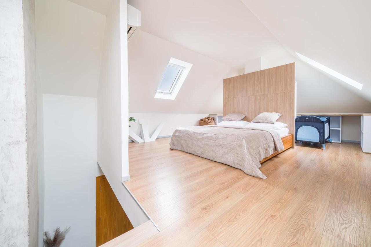 Apartmán VALORI - 100m2 - B&B Poděbrady