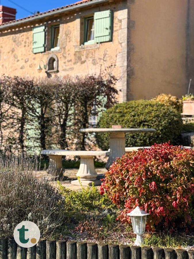 Tranquiloue - Maison de Campagne - PuyduFou - B&B Treize-Vents