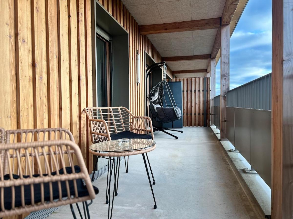 Cosy 1-Bedroom Apartment for 4 - Private Underground Parking - 15 min from Disneyland - Chambres d'hôtes Bussy-Saint-Georges