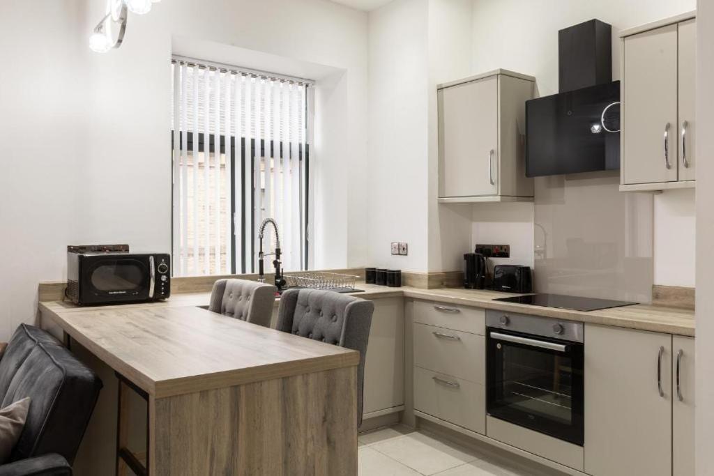 Bradford Central Luxe Living - B&B Bradford