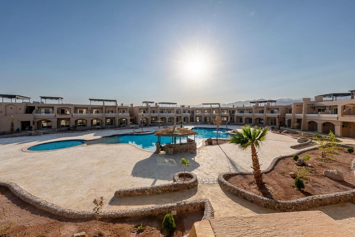 Beachfront Nadira Dahab Apartment - B&B Saint Catherine