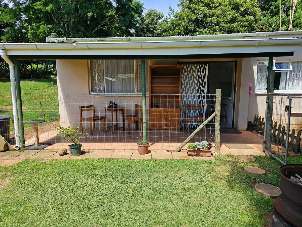 Leopards Tree Garden Cottage - B&B Greytown