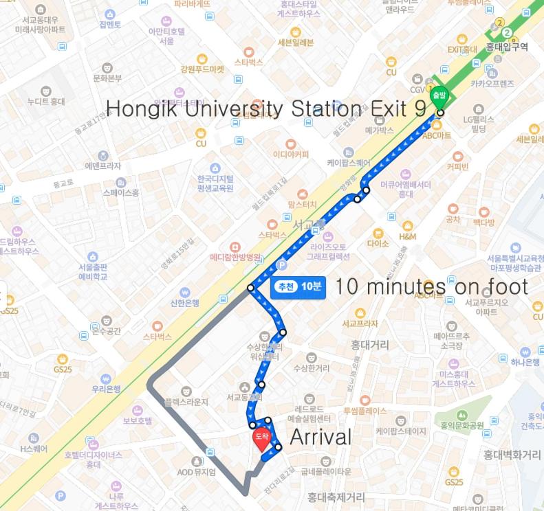 Hongdae Station ,10 minutes on foot,Cozy house with artistic sensibility - Chambres d'hôtes Séoul