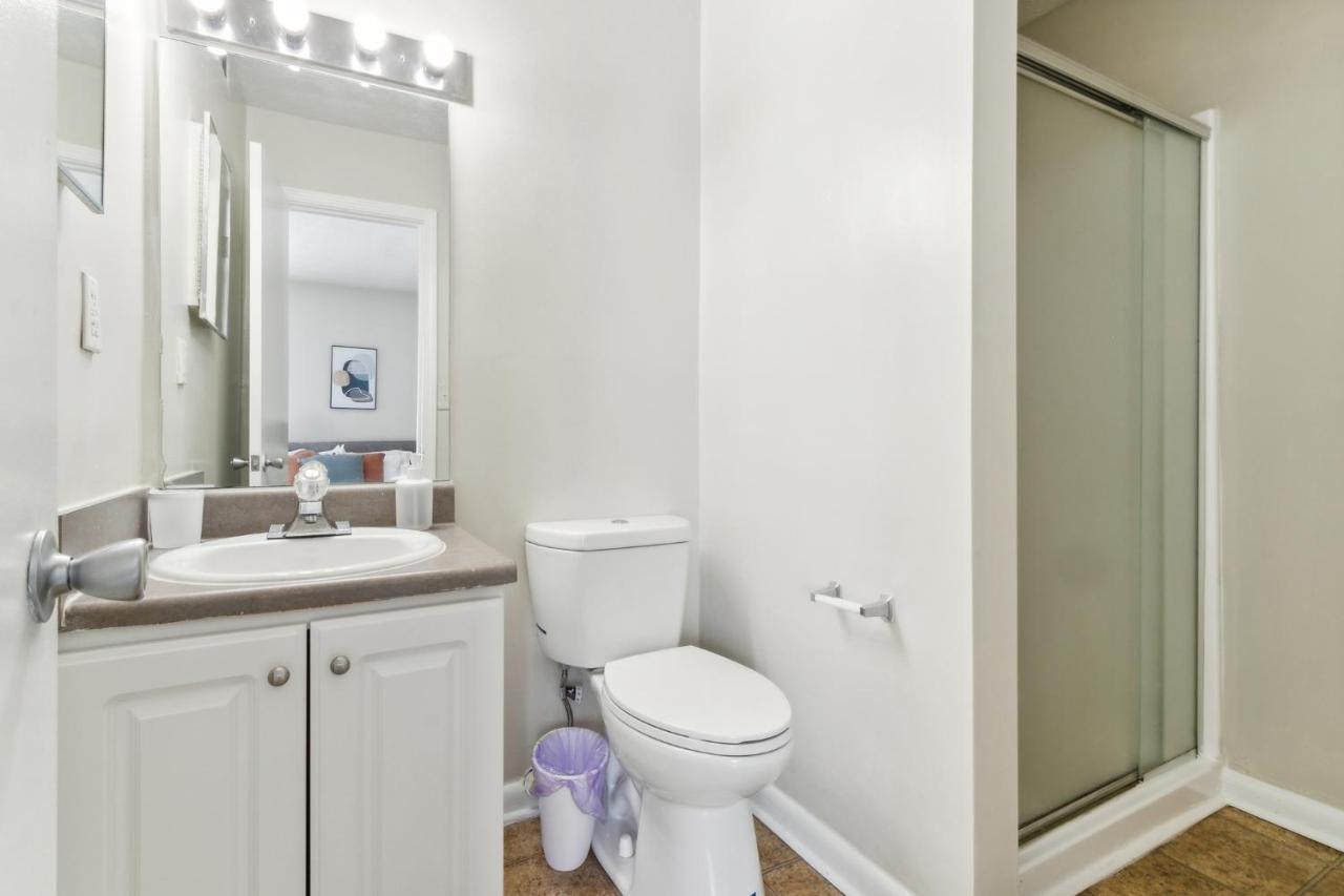400 winchester 2 Bed 2 Bath Apartment - B&B Atlanta
