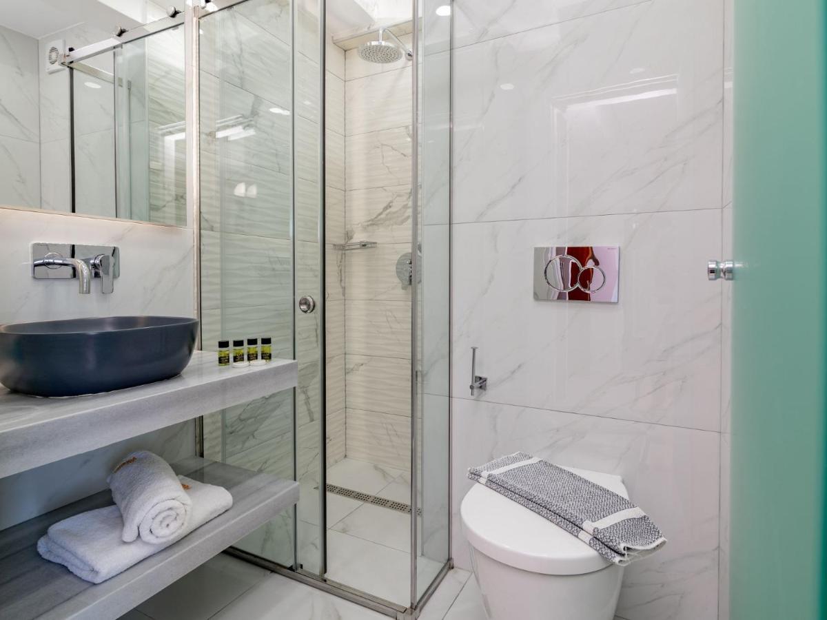 Double or Twin Room with Balcony