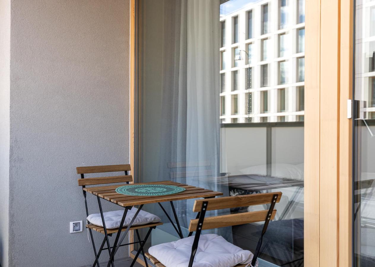 Modern City Apartment - Bed and Breakfast Praag