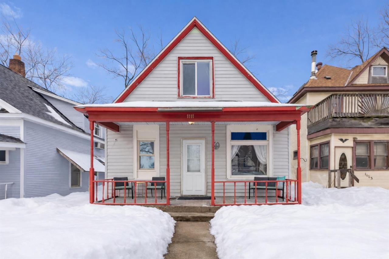 3BR Home Across from Como Lake - Aspen - B&B Saint Paul