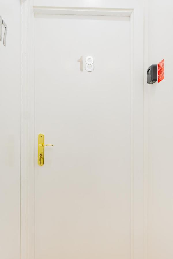 Suites Almirante Reis 4 Andar - Arroios - Ferienwohnung Lissabon