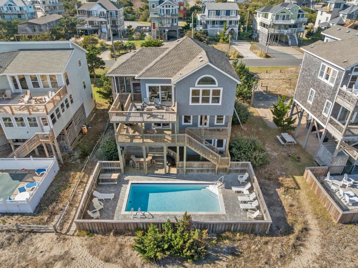 HIWA03: Lands End - B&B Waves