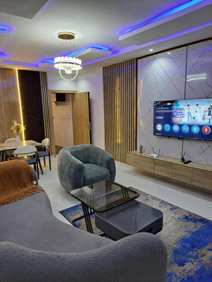 Diolux Comfy Apartments - B&B Sangotedo