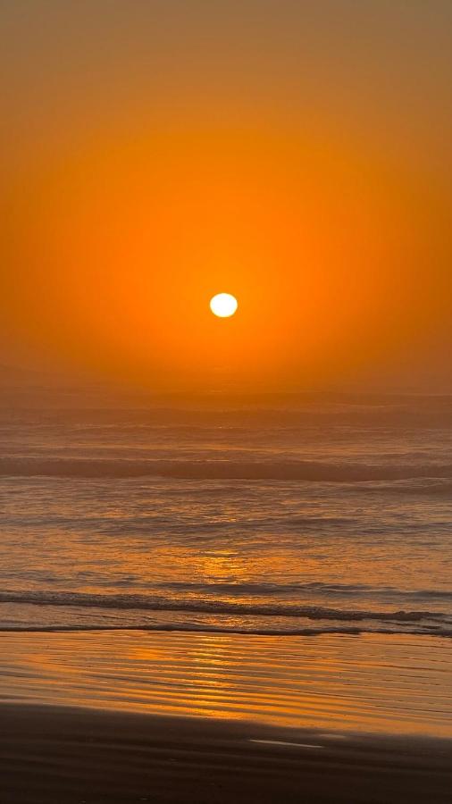 Sol & Sal - Hospedagem Guest House Praia da Vila - Bed and Breakfast Imbituba