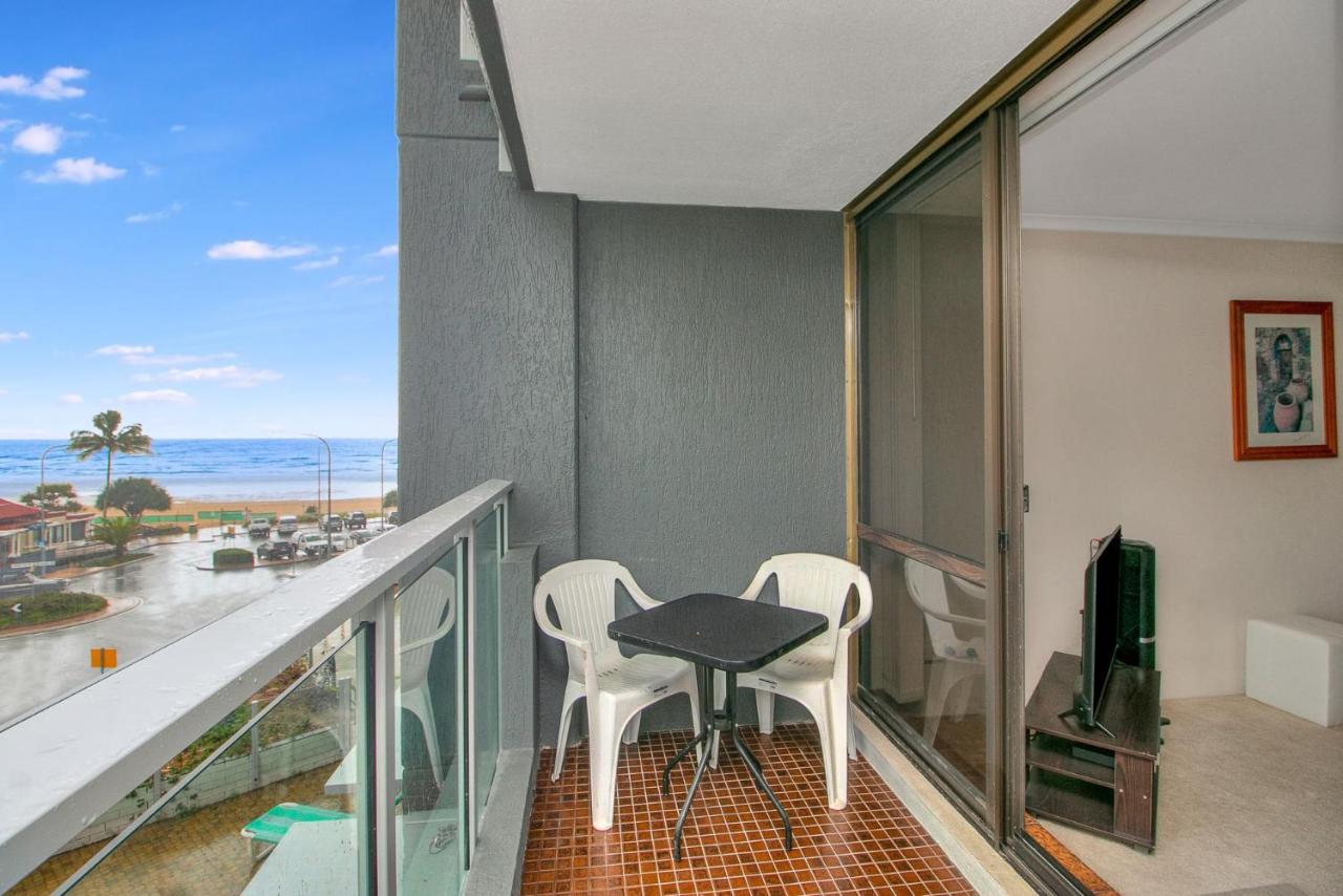 Kirra Gardens Unit 9 - B&B Gold Coast
