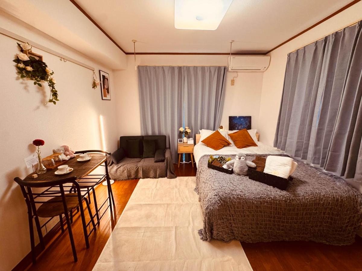 Louis Stage Nishi-Shinjuku - B&B Tokyo