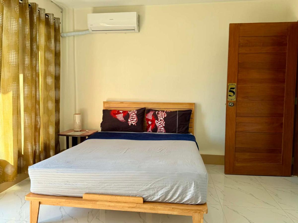 Doppelzimmer mit Balkon
