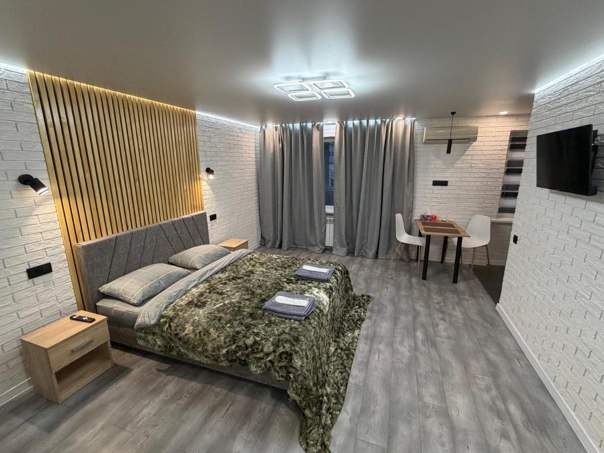 ApartCenter Студия VIP в центре Гагарина 98 квартал - Chambres d'hôtes Kryvyï Rih